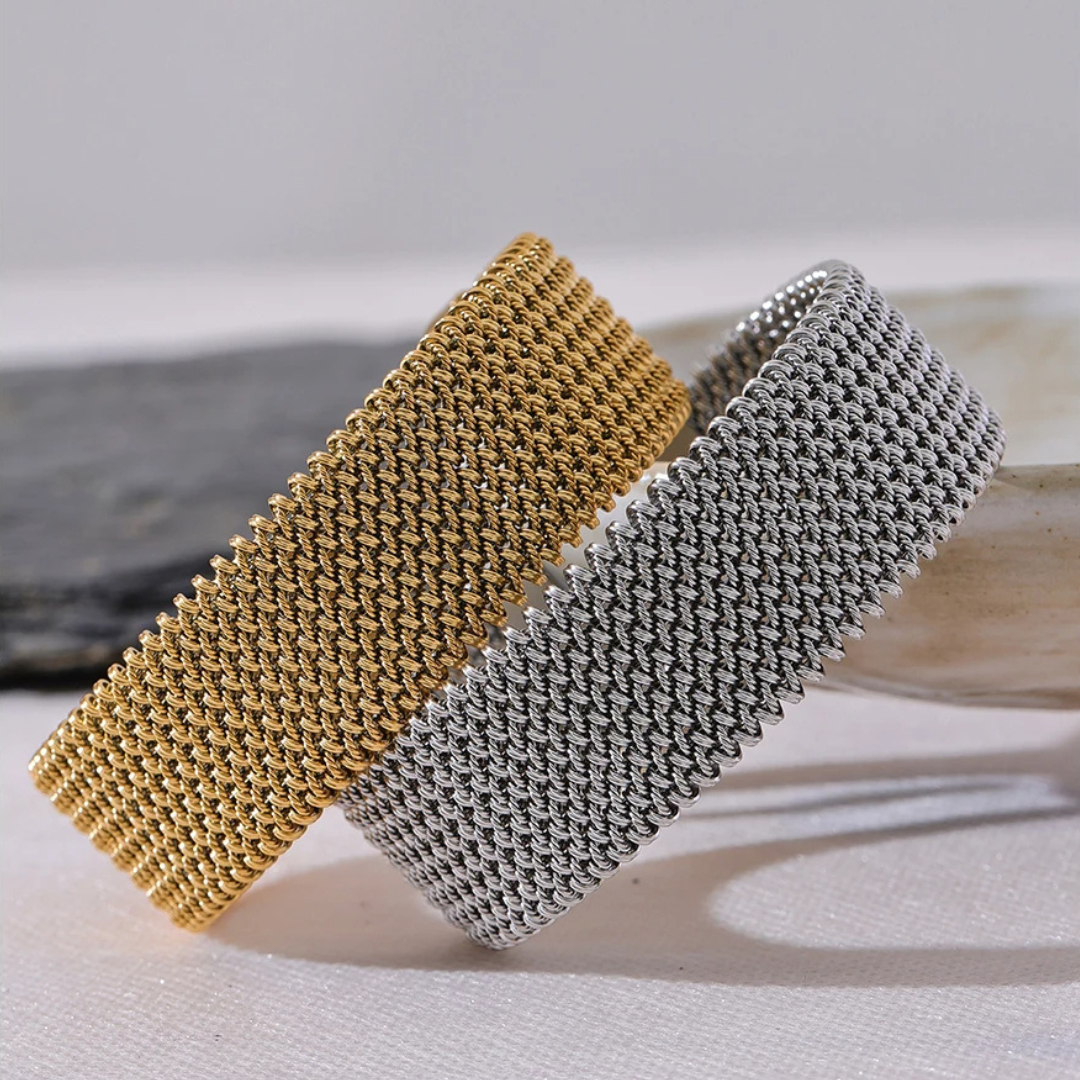 Armreif mit strukturiertem Mesh