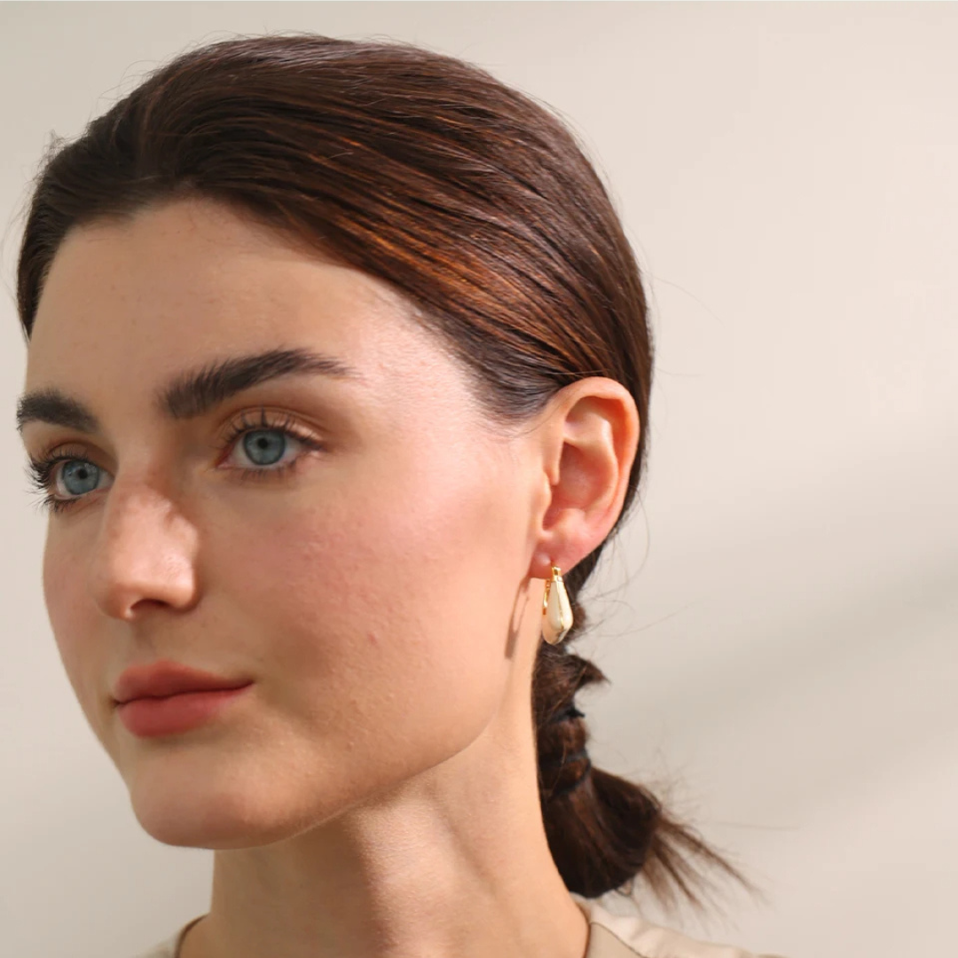 Enamel Tote Stud Earrings