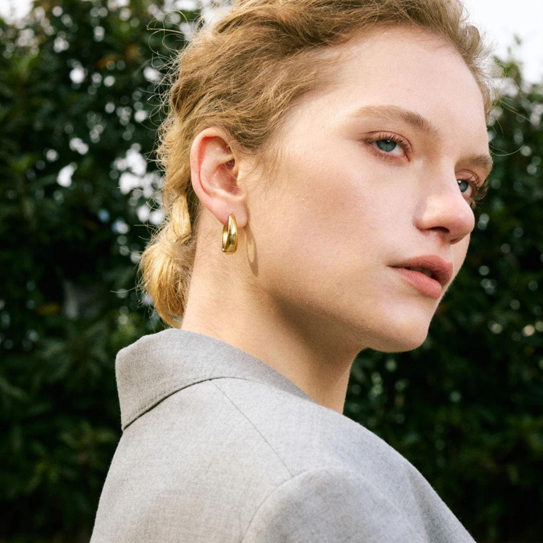 U-Shape Hoop Earrings