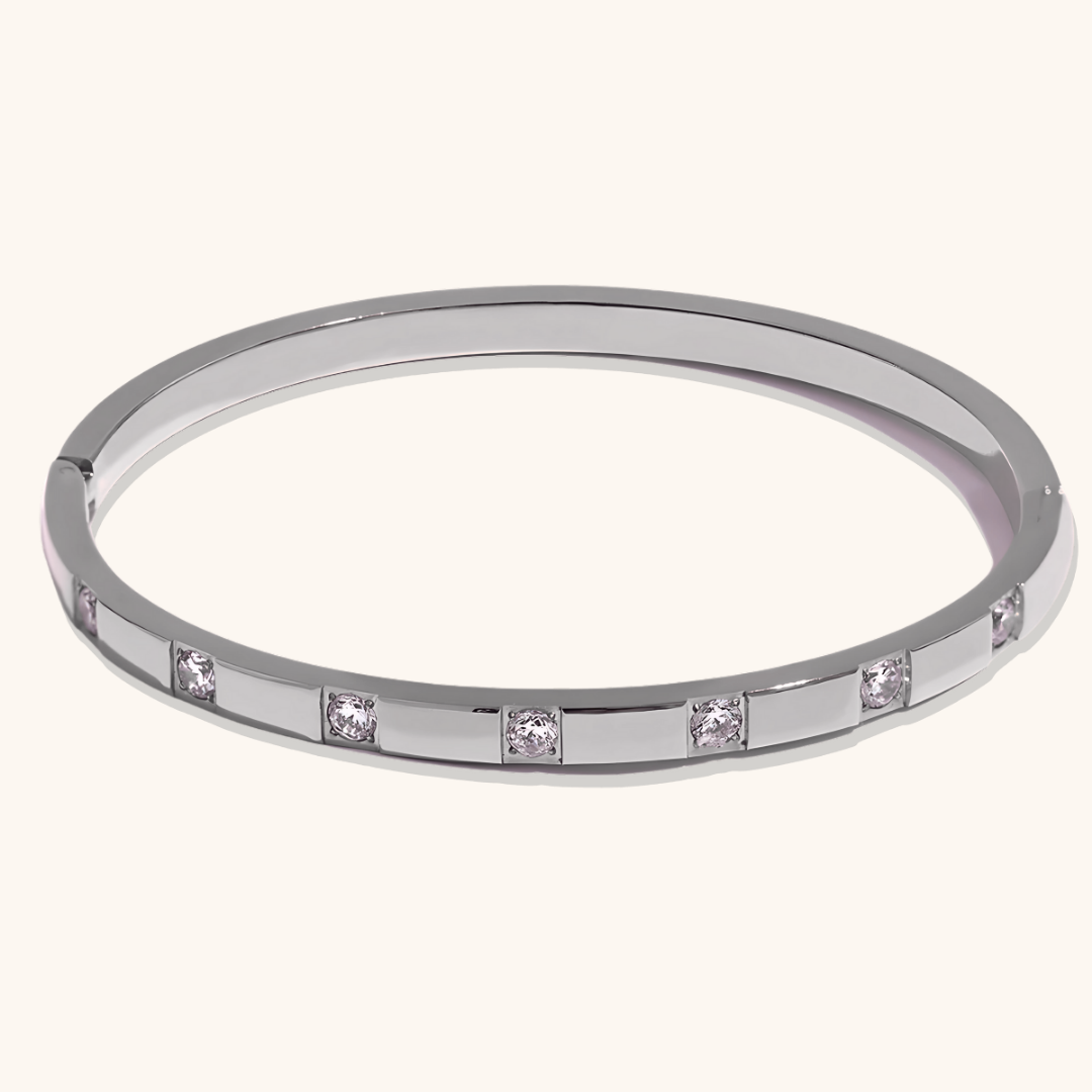 Lustre Zirconia Bangle