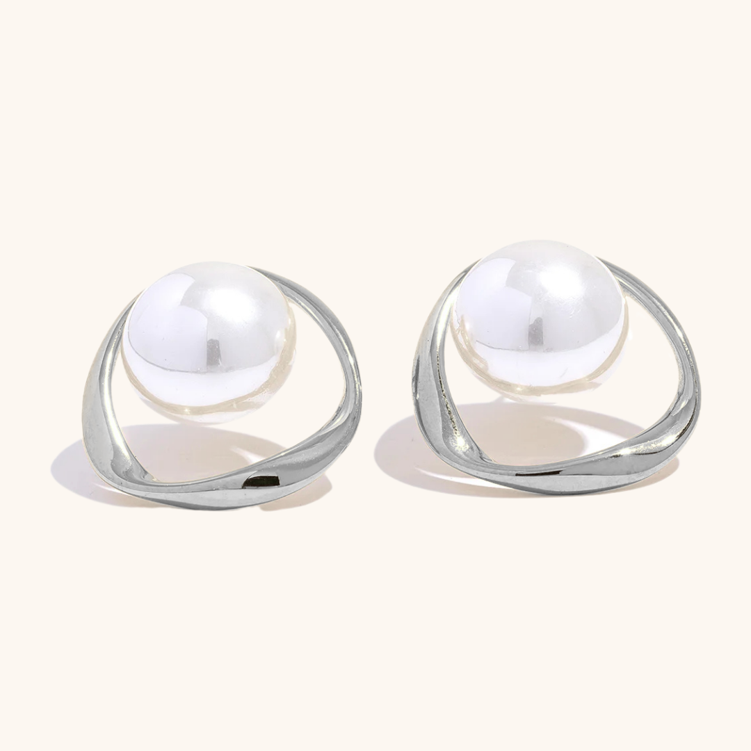 Pearl Hollow Stud Earrings