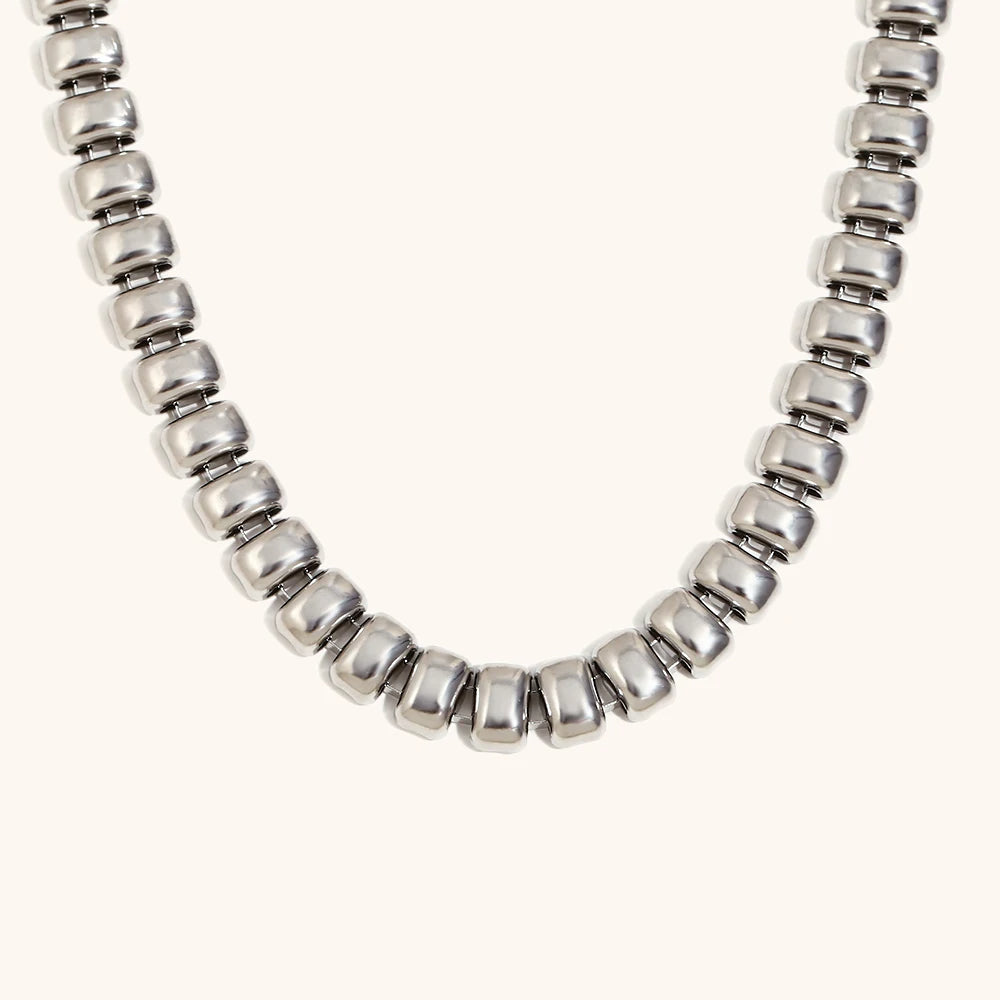 Bold Bean Necklace