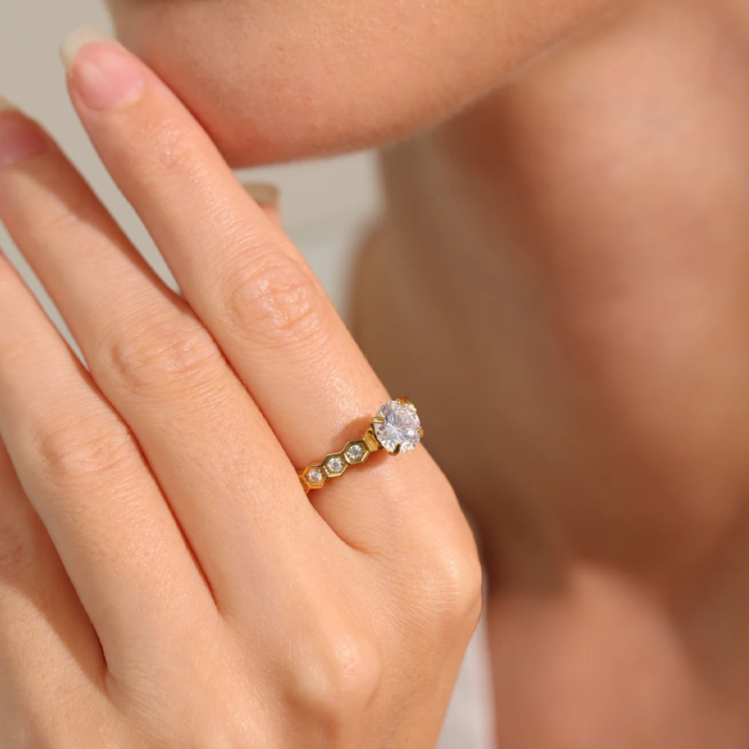 Hexa Solitaire Ring