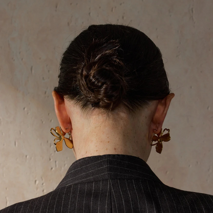 Petal Twist Stud Earrings