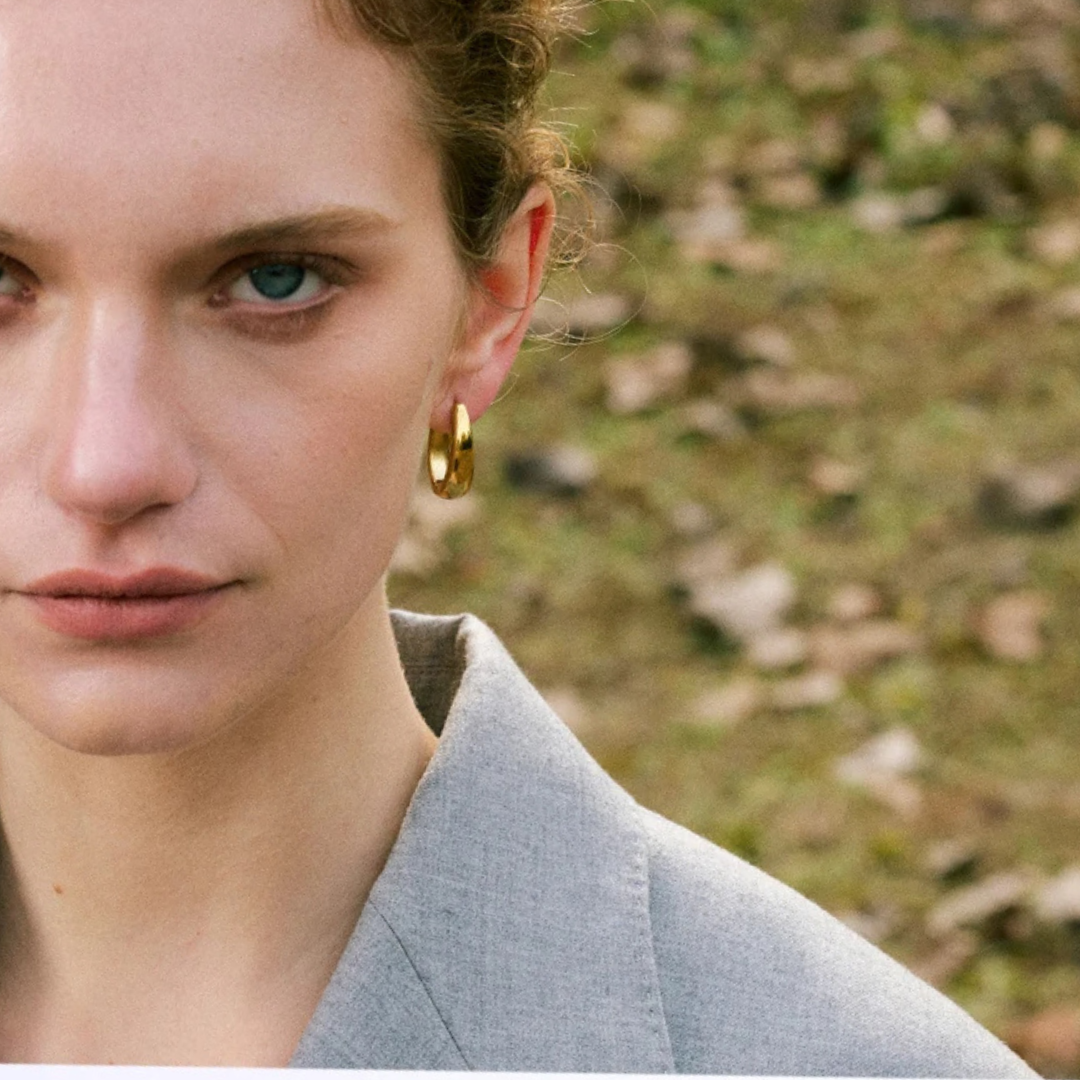 U-Shape Hoop Earrings