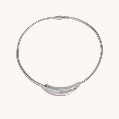 Curved Choker Necklace