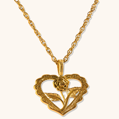 Golden Heart Bloom Necklace